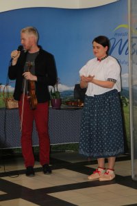 Wystap[ienie przedstawicieli Zespołu Regionalnego "Istebna"